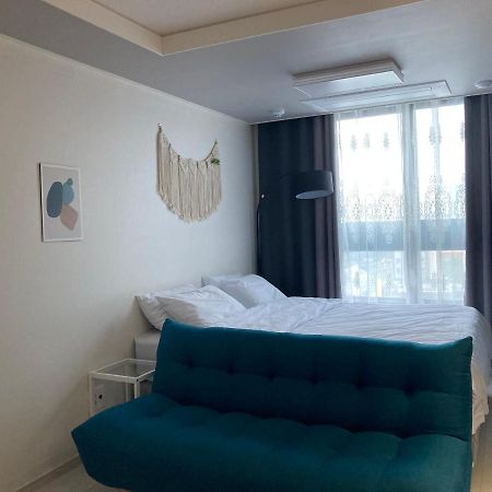 Moon Stay Star Bnb Тэгу Экстерьер фото